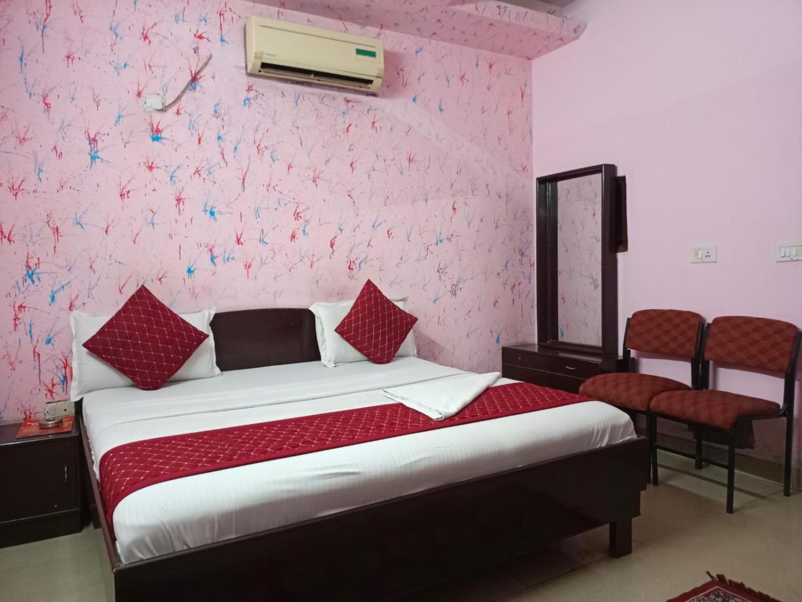 Airport Hotel Pariksheet Inn Neu-Delhi Exterior foto